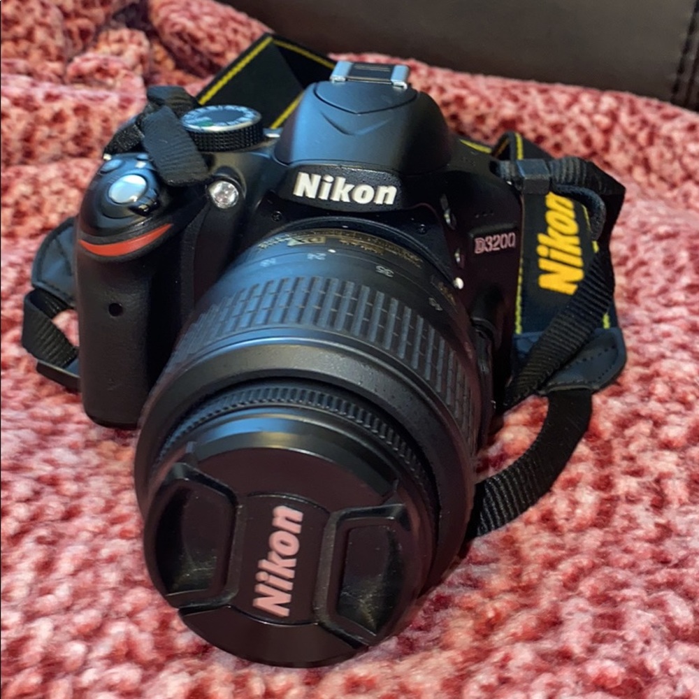 Nikon camera D3200